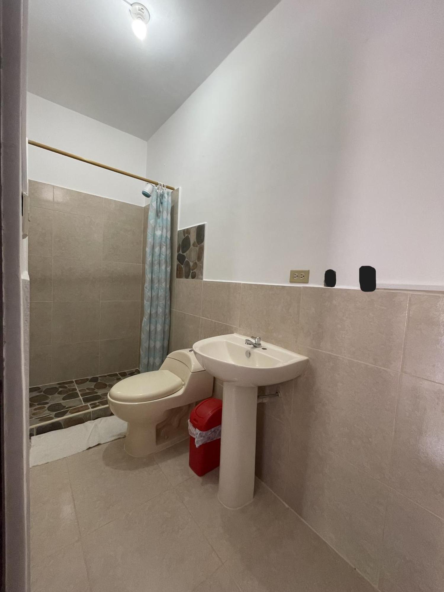 Casa De Huespedes "Darling" Hotel Пуерто Бакерисо Морено Екстериор снимка
